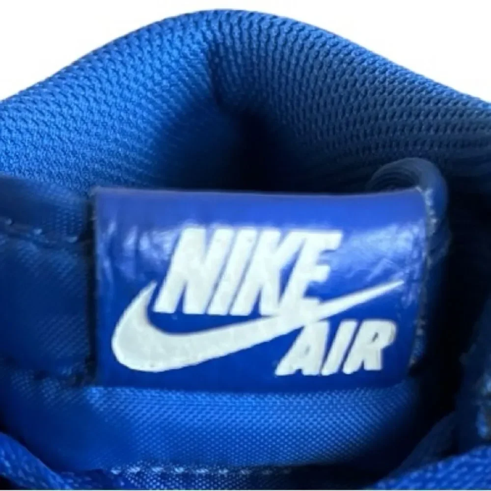 Nike Air Jordan 1 Retro High  Royal Blue Sneakers